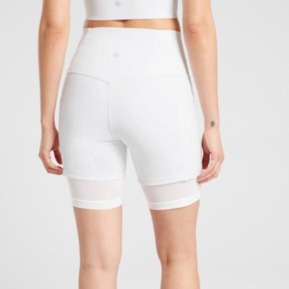 LIKE NEW! Athleta Mesh Me Up 8" Short *White - Picture 2 of 13